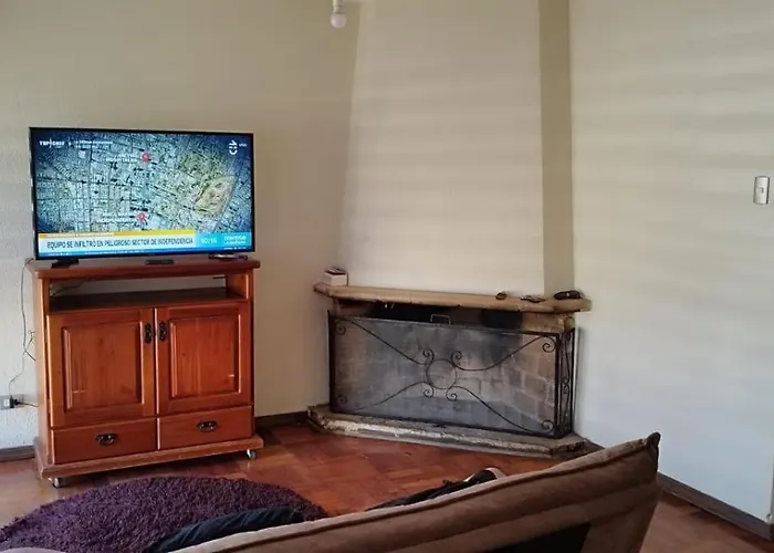 Casa Remodelada, Ubicacion Cetral